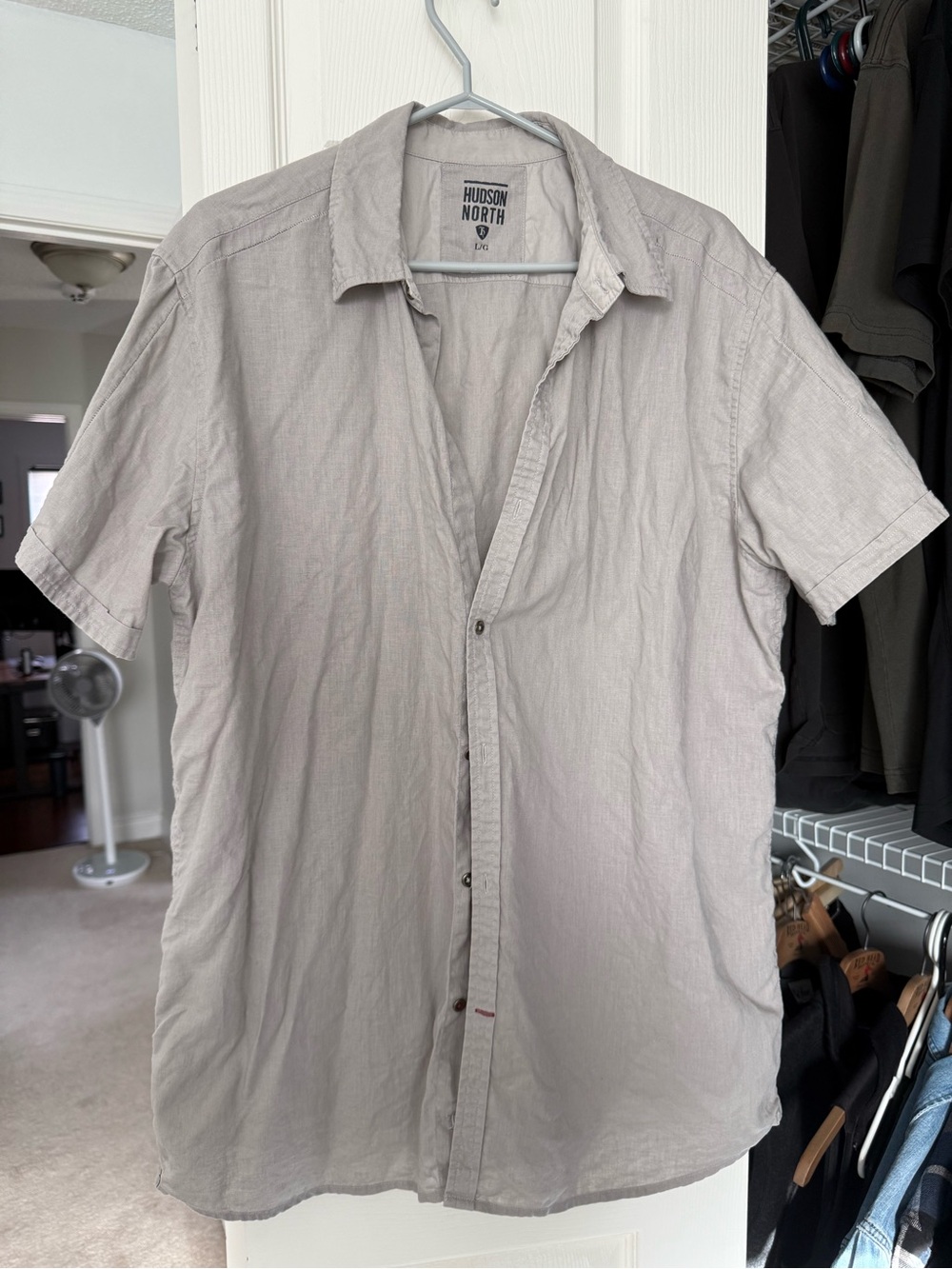 Hudson Jeans Light Gray Short Sleeve Button-Down Shirt